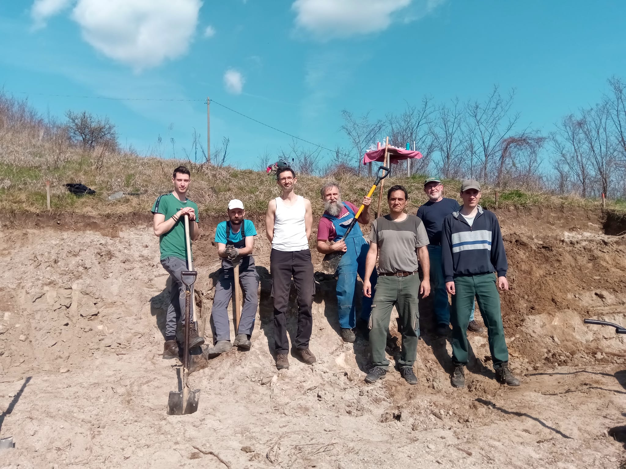 Az önkéntes csapat Az önkéntes csapat